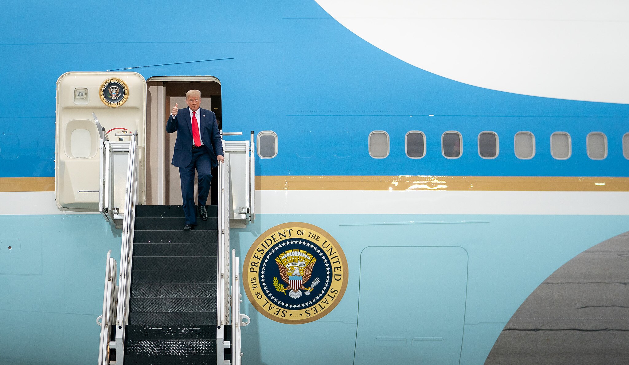 Are You Worried Trump Is Too Friendly With Middle Eastern Nations? Are You Worried Trump Is Too Friendly With Middle Eastern Nations?