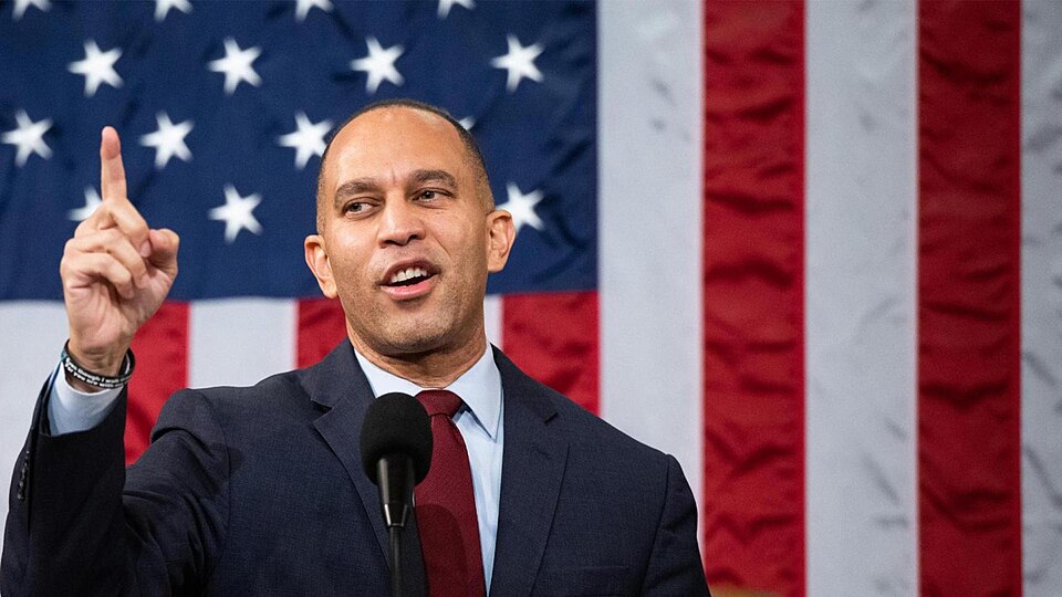 Jeffries Snaps After Democrat Endorses Republican Jeffries Snaps After Democrat Endorses Republican