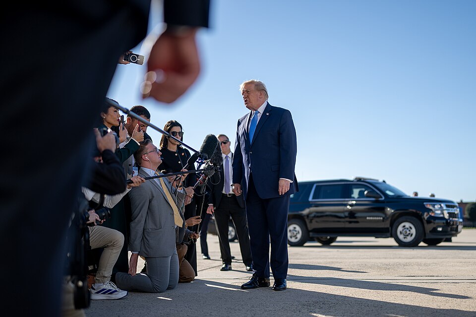 Video: Trump Snaps At Reporter Over Ridiculous Question Video: Trump Snaps At Reporter Over Ridiculous Question